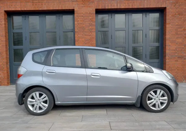 Honda Jazz cena 21600 przebieg: 180000, rok produkcji 2010 z Śrem małe 56